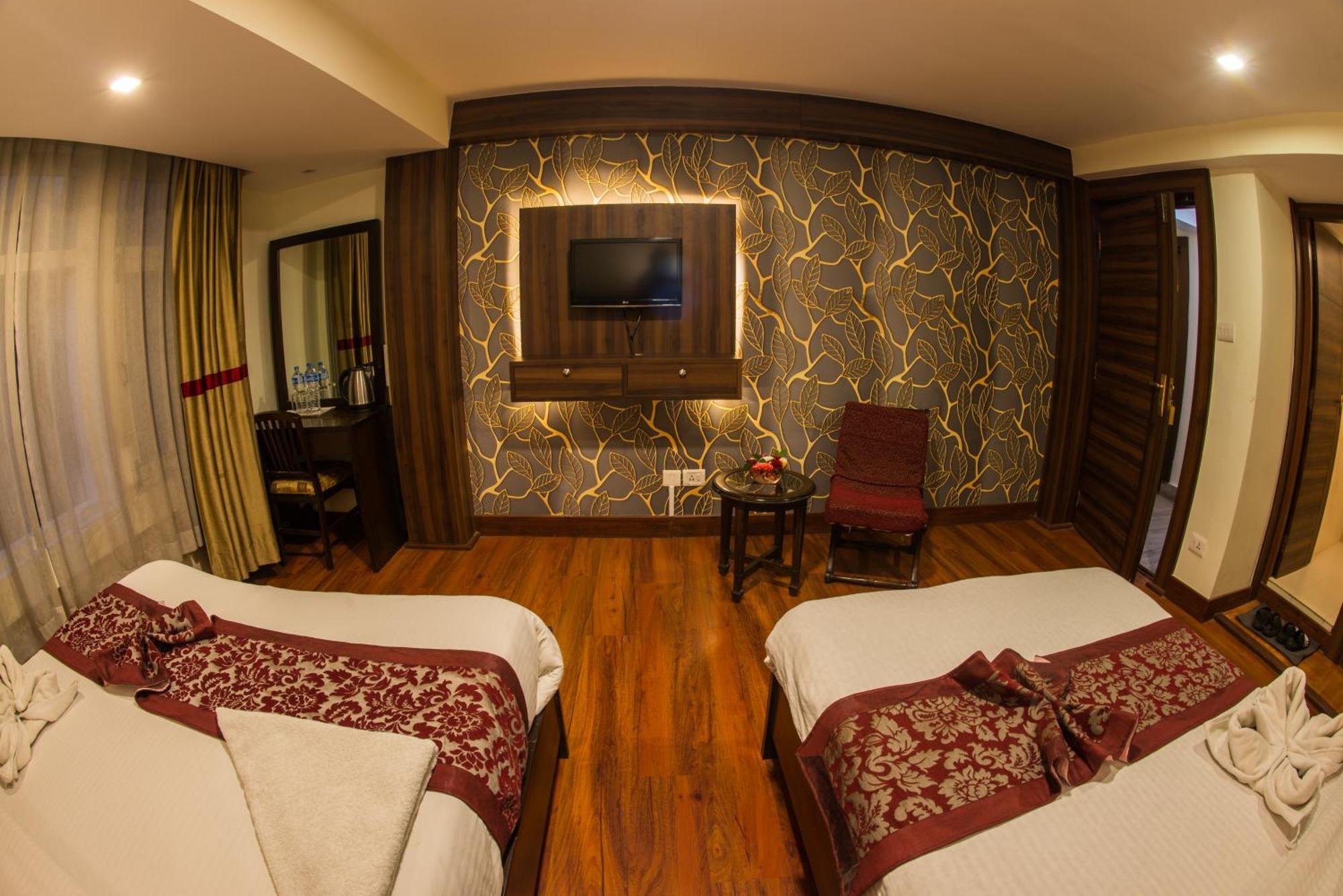 Hotel Yambu Катманду Экстерьер фото