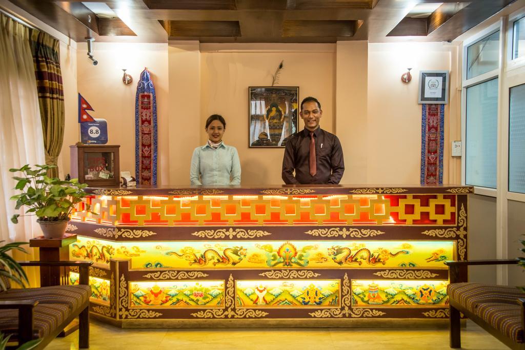 Hotel Yambu Катманду Экстерьер фото