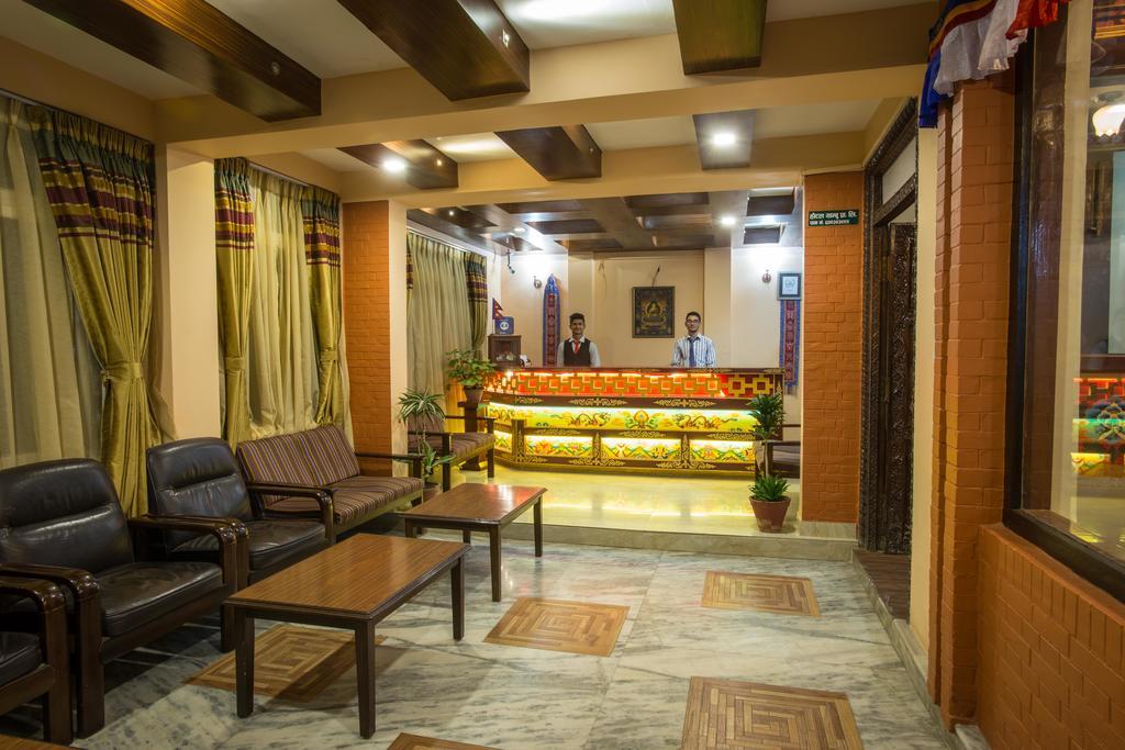 Hotel Yambu Катманду Экстерьер фото