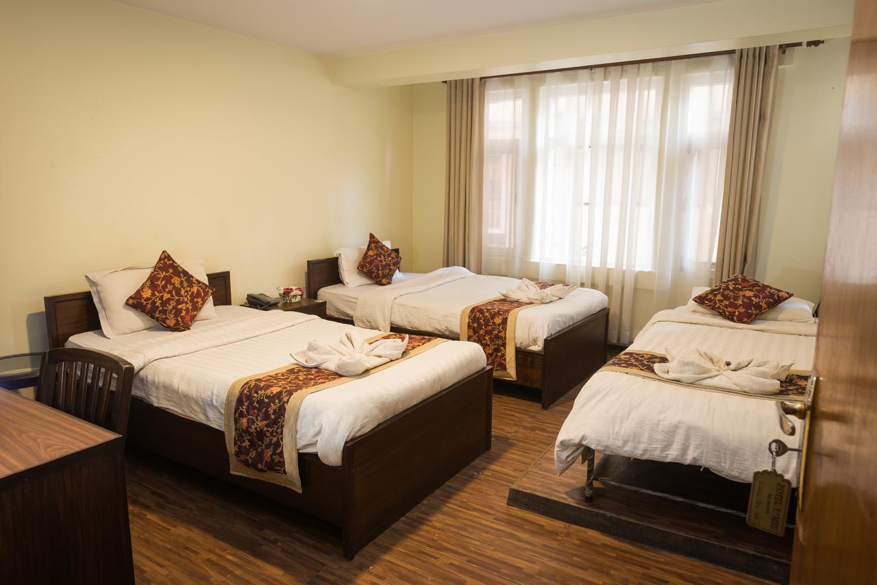 Hotel Yambu Катманду Экстерьер фото